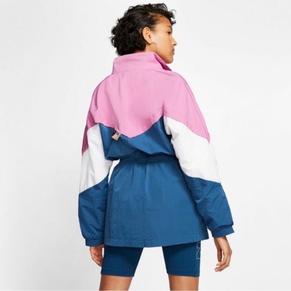 Nike Women's IconWindbreaker Jacket - Size Large - Picture 2 of 2